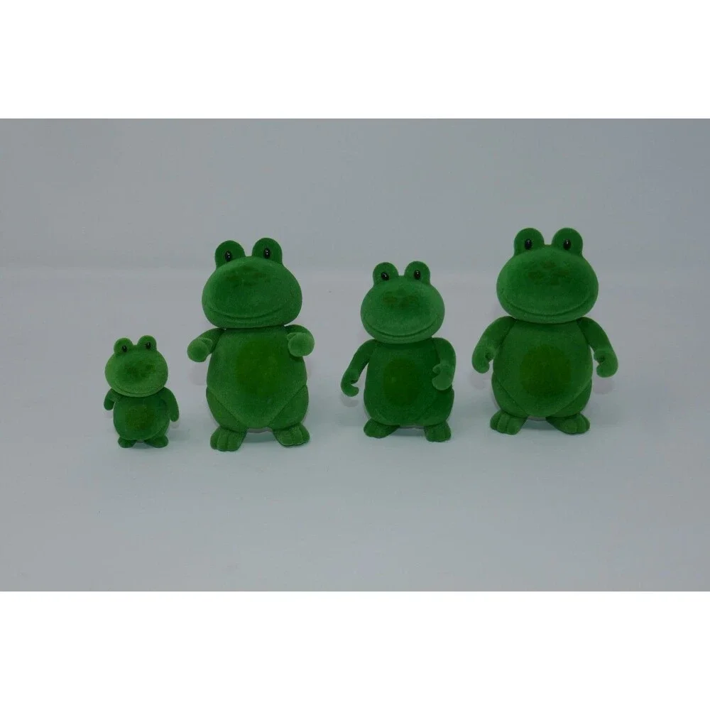Li'l Woodzeez Croakalily Frog Family Figures Set of 4 w/Clothing